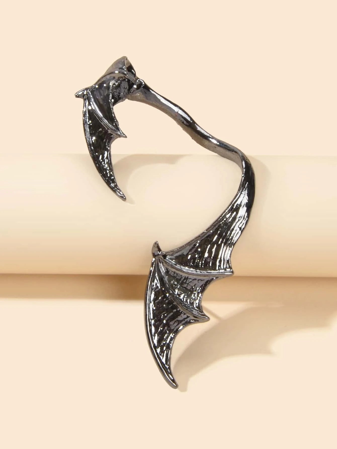 1pc Punk Gothic Vampire Bat Wing Ear Cuff No Piercing Ear Clip-0