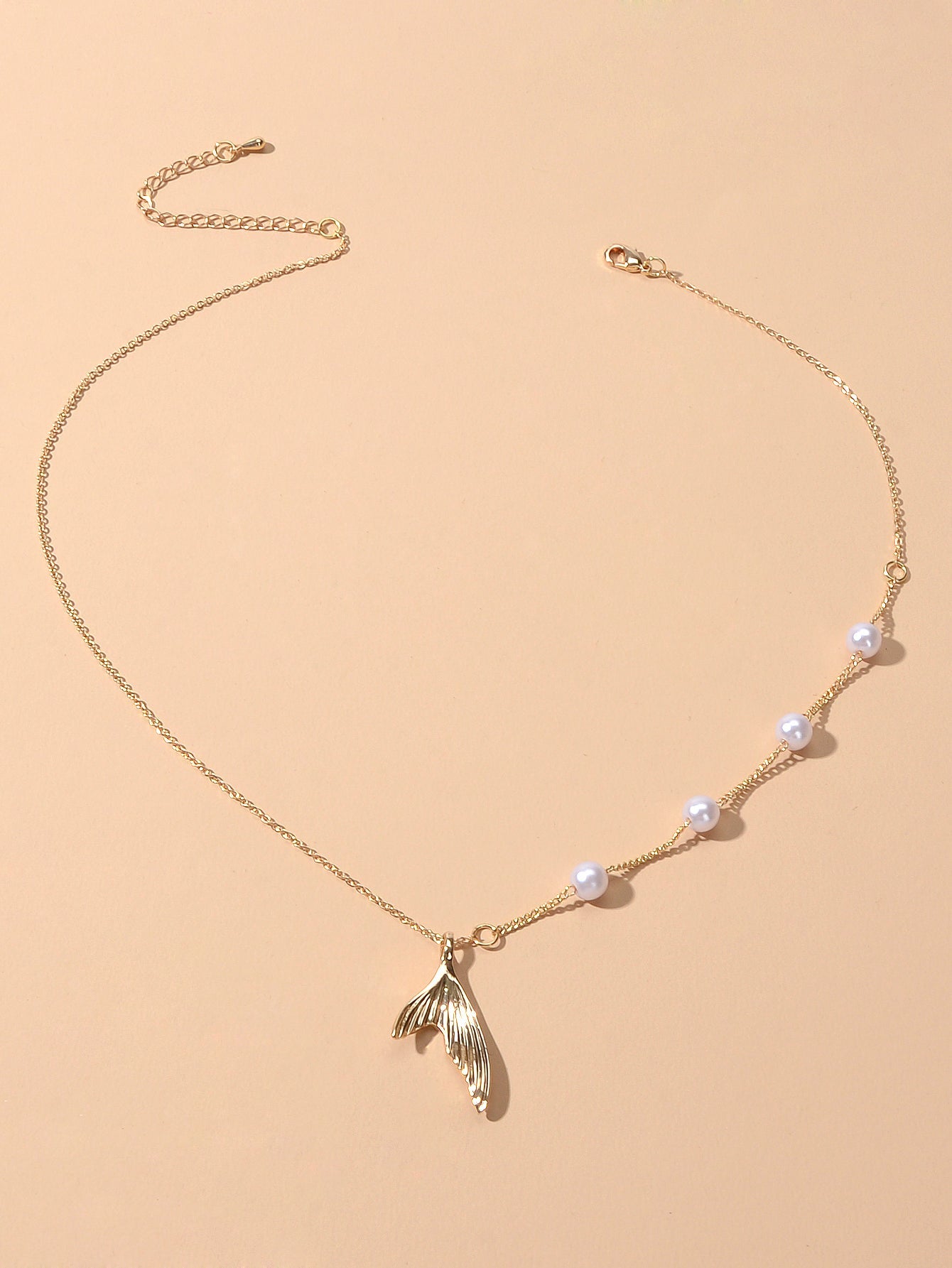 Gold Chain Pearl Mermaid Tail Pendant  Necklace-2